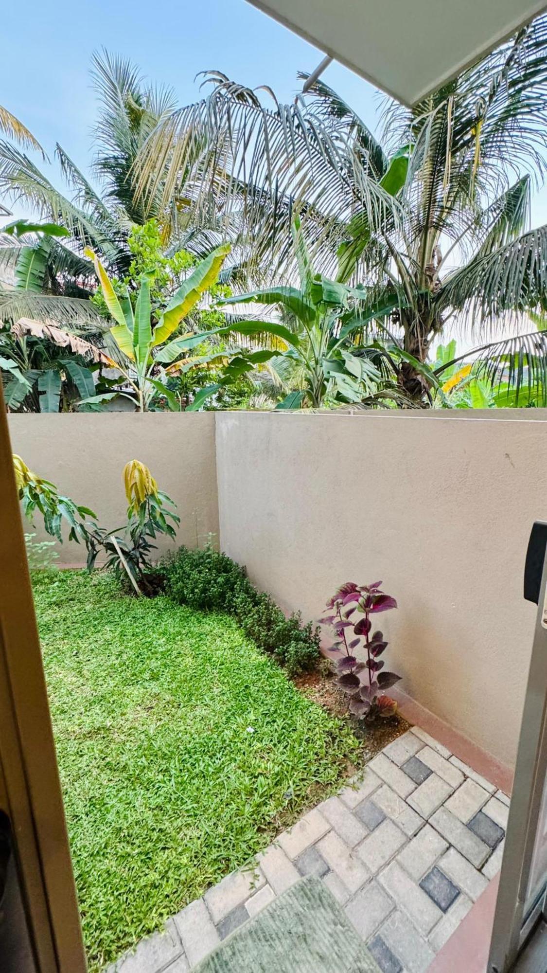 Rose Villa Nugegoda Exterior photo