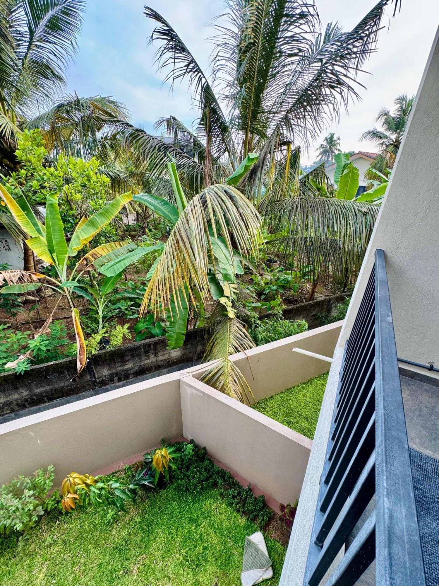 Rose Villa Nugegoda Exterior photo